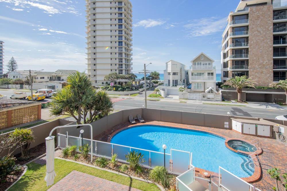 Bougainvillea Gold Coast Holiday Apartments المظهر الخارجي الصورة